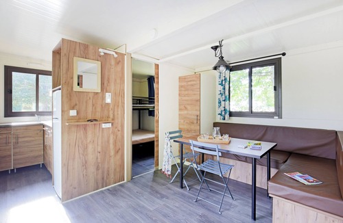 Arnay-le-Duc RV Rental | Huttopia Etang de Fouché
