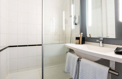 Pessac Hotel | ibis Bordeaux Pessac Route des Vins Hotel