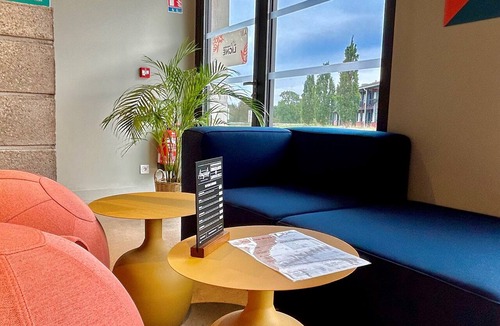 Loudeac Hotel | Ibis Budget Loudéac Vélodrome (Ouverture Juillet 2023)