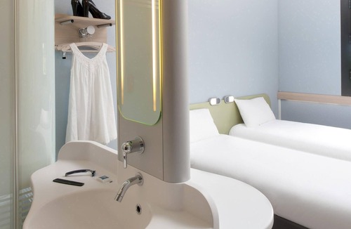 Montceau-les-Mines Hotel | ibis budget Montceau-les-Mines
