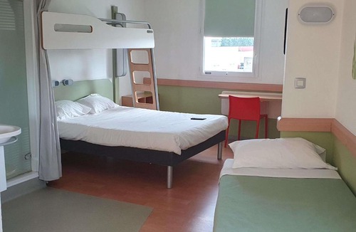 Roanne Hotel | Ibis Budget Roanne Hôtel