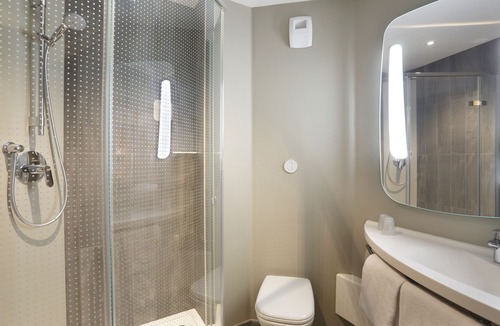 Funay - Bruyeres Hotel | ibis Le Mans Est Pontlieue