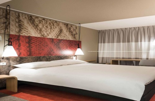 Moulins Hotel | ibis Moulins Sud
