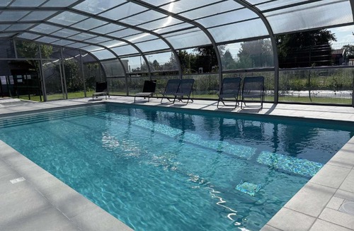 Saint-Georges-de-Grehaigne Hotel | ibis Pontorson Baie Du Mont Saint Michel