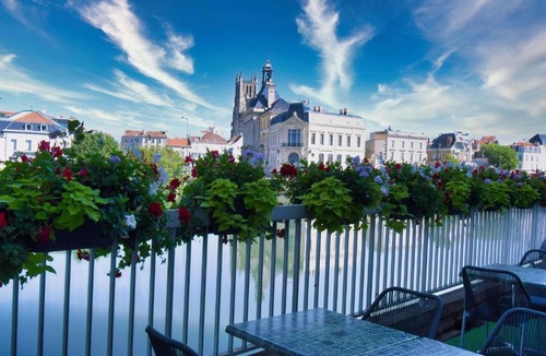 Meaux Hotel | ibis Styles Meaux Centre