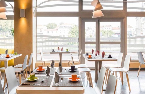 Meaux Hotel | ibis Styles Meaux Centre