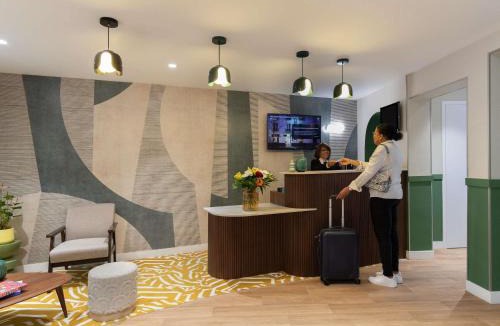 Flandres Hotel | Ibis Styles Paris Jardin de la Villette - Rénové en 2025