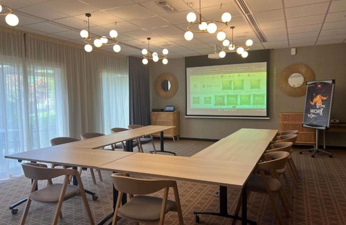 Pontivy Hotel | ibis Styles Pontivy centre Bretagne