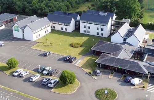Segre Hotel | ibis Styles Segre