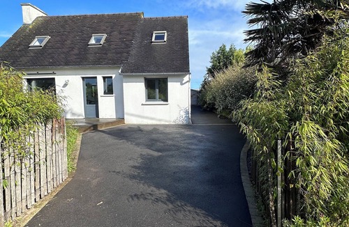 Brignogan-Plage House | In a haven of peace, charming house, 5 minutes from white sandy beaches