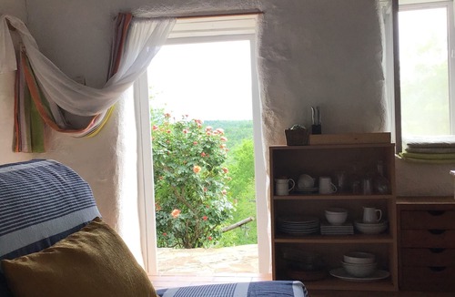 Arles-sur-Tech Apartment | IN MONTFERRER NOT ARLES! FARMHOUSE STUDIO APPARTEMENT WITH A VIEW TO LIVE FOR !