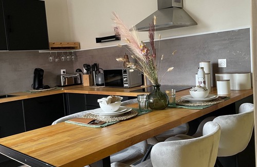 Saint-Amand-les-Eaux Apartment | In st Amand les eaux, quiet area, 4 kms from Thermes, Pasino