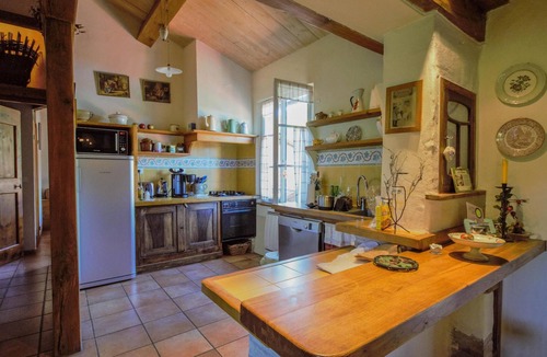 Montferrier House | In the middle of Pyrenees with views of Montsegur