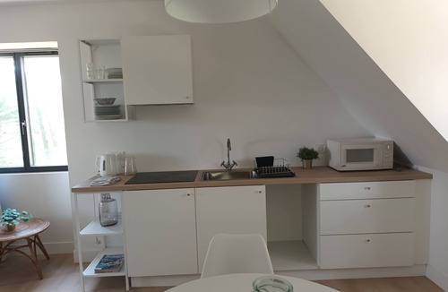 Crozon Apartment | Independent apartment - expectionnal sea view - swimming pool - 5 persons