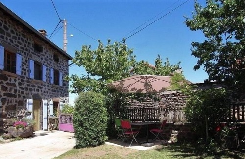 Sanssac-l'Eglise House | Inn Sanssac-l'Église, 2 bedrooms, 4 people