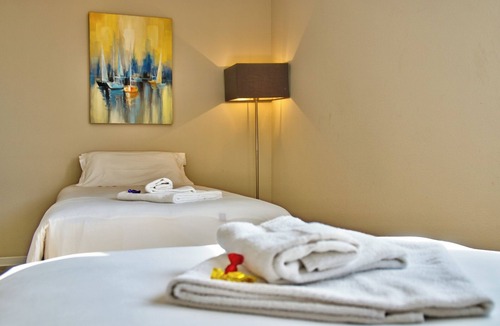 Lahonce Hotel | Inviting Family Escape | 5.2 Miles to Place Patxa City Gatherings