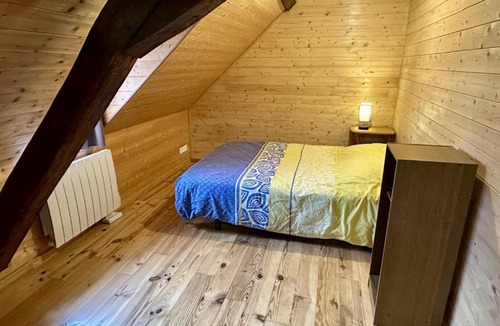 Imphy Apartment | J4 Parking, Wifi Grand 2 Chambres 3 lits, jusqu'à 4 pers Réduc Semaine ou Mois, Velo