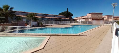 Saint-Cyprien Plage Apartment | Jardins de Neptune - villa en résidence avec piscine