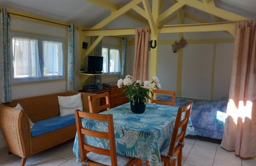 Azur House | Jocelyne - Azur - Gîte