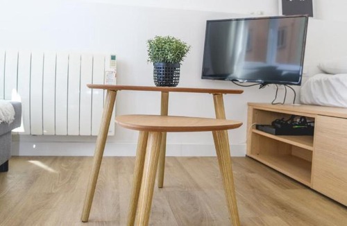 Quartier des Eaux-Claires Apartment | Joli appartement - wifi - Vallier Catane