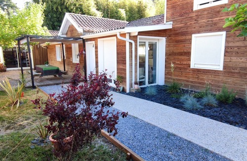 Salles House | Jolie Maison Bois Avec Piscine Proche du Bassin Arcachon