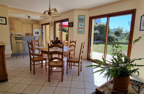 Saint-Marine House | Jolie Maison Familiale, au Calme, Près du Port