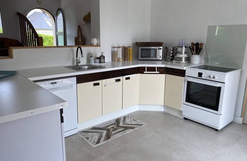 Saint-Cast-le-Guildo House | Jolie Maison Lumineuse, 5 Chambres, 10 Personnes