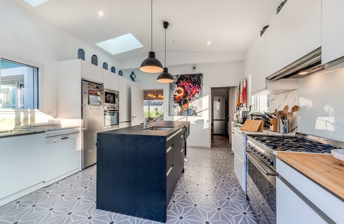 Brignogan-Plage Villa | Ker Anna, 120m from the beach, sea view