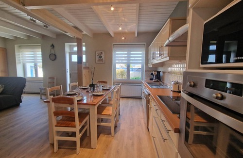 Plougasnou Apartment | Ker Yvon - Plougasnou Bourg, 3-star rating