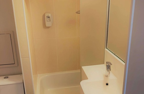 Gerzat Hotel | Kyriad Direct Clermont Ferrand Nord - Gerzat