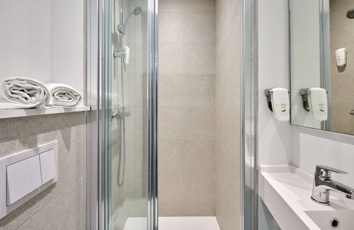Toulon-sur-Allier Hotel | Kyriad ECO - Moulins Sud Yzeure