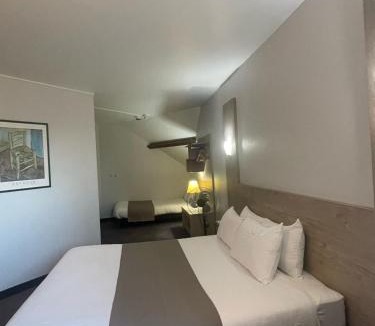 Saint-Fargeau-Ponthierry Hotel | Kyriad Saint Fargeau Ponthierry - Apollonia