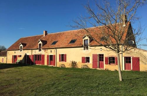 Neuillay-les-Bois House | LÉden du Tertre Blanc