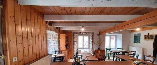 Saint-Julien-Chapteuil House | L'Écho des Songes