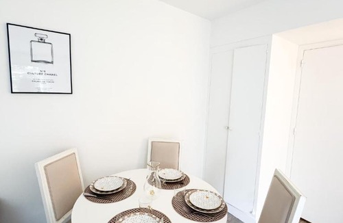 Neuilly-sur-Seine Apartment | L Écrin de Neuilly - La Défense & Champs Elysées 10 min away