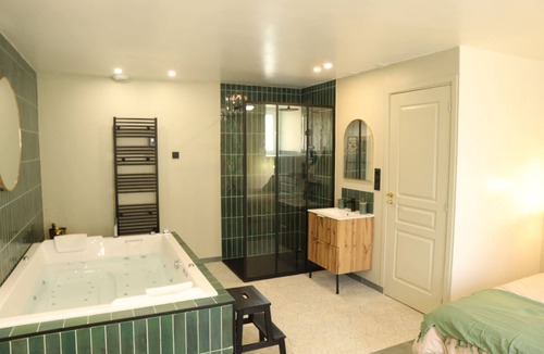 Servon House | L'écume - Spa Cottage - 10 minutes from Mont Saint-Michel