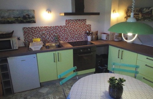 Quimperle Apartment | L'îlot Bleu Appartement T1 Dans une Maison D'artiste
