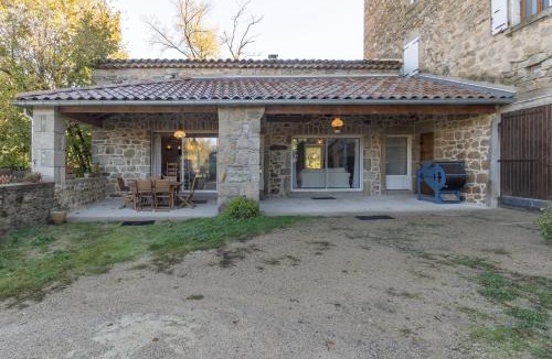 Les Assions House | L'Ancienne Estable