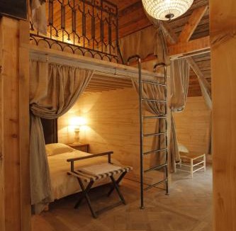 Lans-en-Vercors House | L'annexe du chateau des Girards