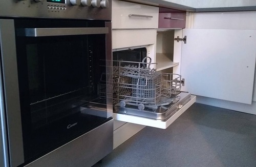 Millau Apartment | L'appart Millau – Downtown Apartment with Wi-Fi and Free Parking