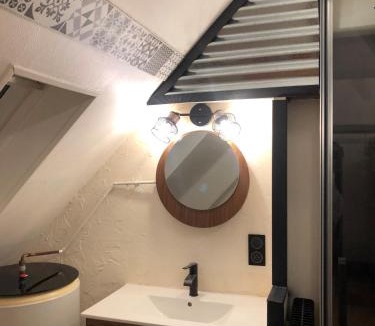 Lesneven Apartment | L'appartement du Conte Even