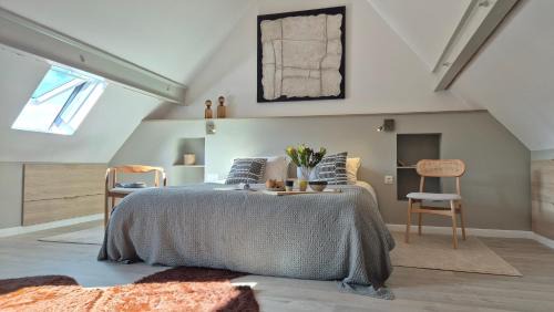 Autun Apartment | L'Arbre Voyageur - Suite de Luxe au cœur d'Autun