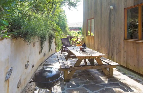 Montferrer House | L'Atelier, a tranquil retreat with pool in its own valley 30 miles from the sea
