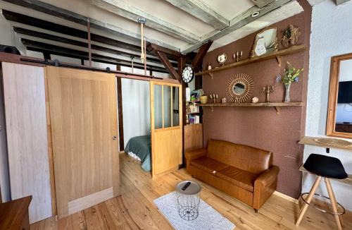 Bourges Apartment | L atypique de bourbonnoux