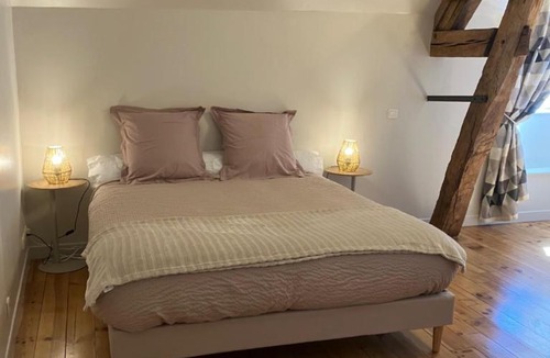 Marigny-les-Reullee House | L'Auberge de Reullée