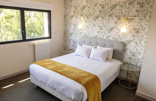 Bonnoeuvre Hotel | L'auberge le prieuré des gourmands