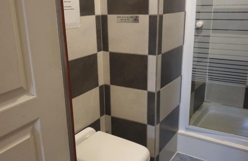 Saint-Amand-Montrond Hotel | l'authentique