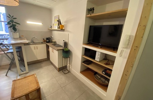 Veynes Apartment | L'Echappé Médiévale in the heart of a small Alpine town