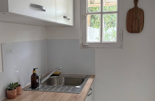 Talence House | L'Echoppe bordelaise (private garden, ideal for couples/families)