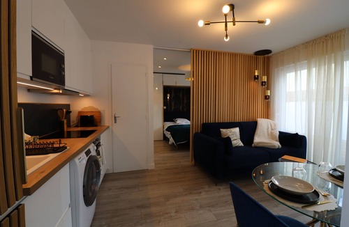 Colombes Apartment | L'Ecrin Bleu - new studio house (4 pers) - garden & air conditioning